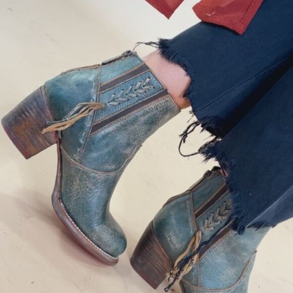 Beautiful! NWT*BED STU*Celestine Dark Teal Ankle Boots 9.5 - Picture 1 of 12